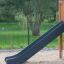 Romping Corner Natur – Klatrestativ med rutsjebane opsat i en park.