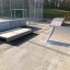 Walk Box skatepark-udstyr med ramper og platform i udendørs indstilling