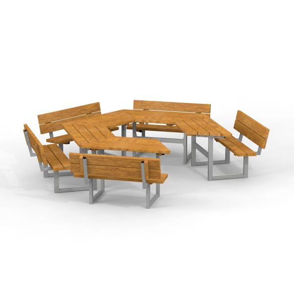 Skole bænkebord i galvaniseret stål og lærketræ arrangeret i åben plads.