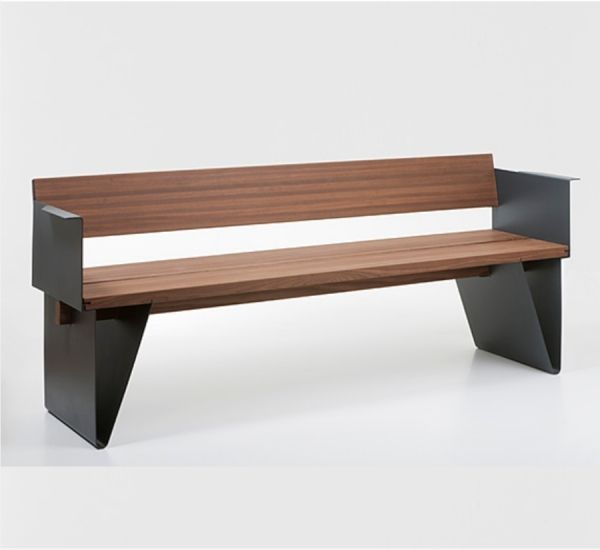 Render isometric view of Tava with backrest