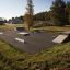 Double Quarter Pipe skatepark modul i naturligt miljø.