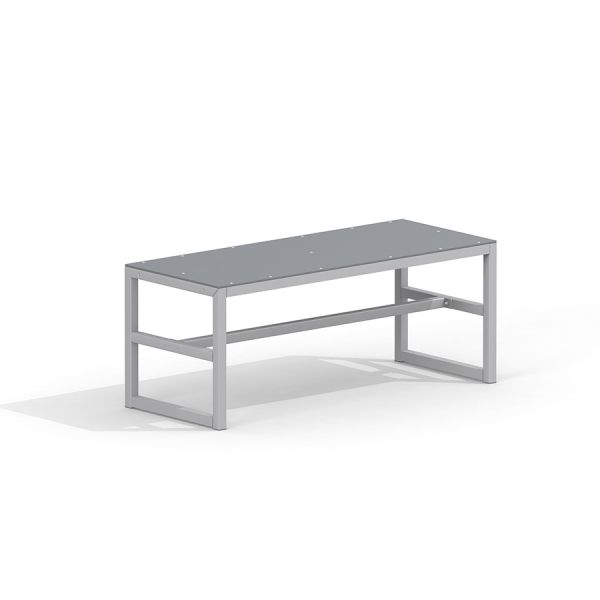 Grå Kyoto bord (HPL) med robust stålramme og moderne design, isoleret på hvid baggrund